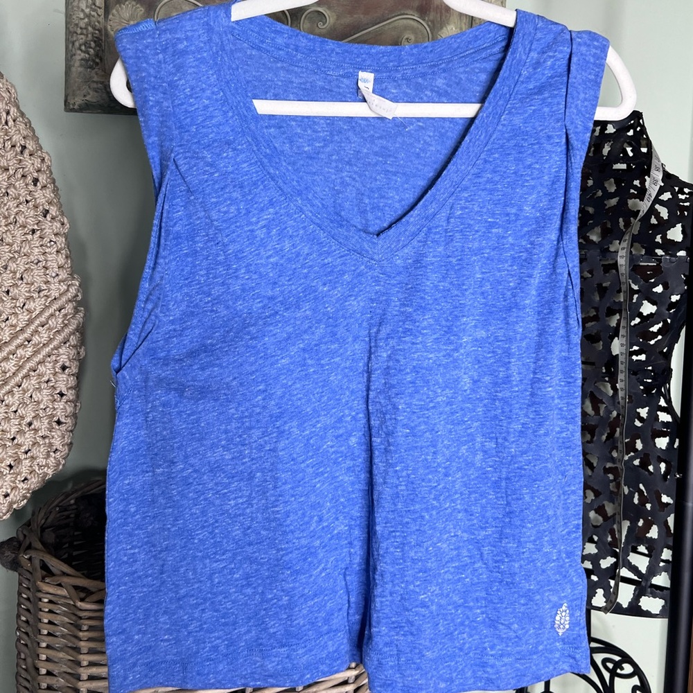 NWOT Free People FP Movement Women's Gray Wonder Tank Size Small.